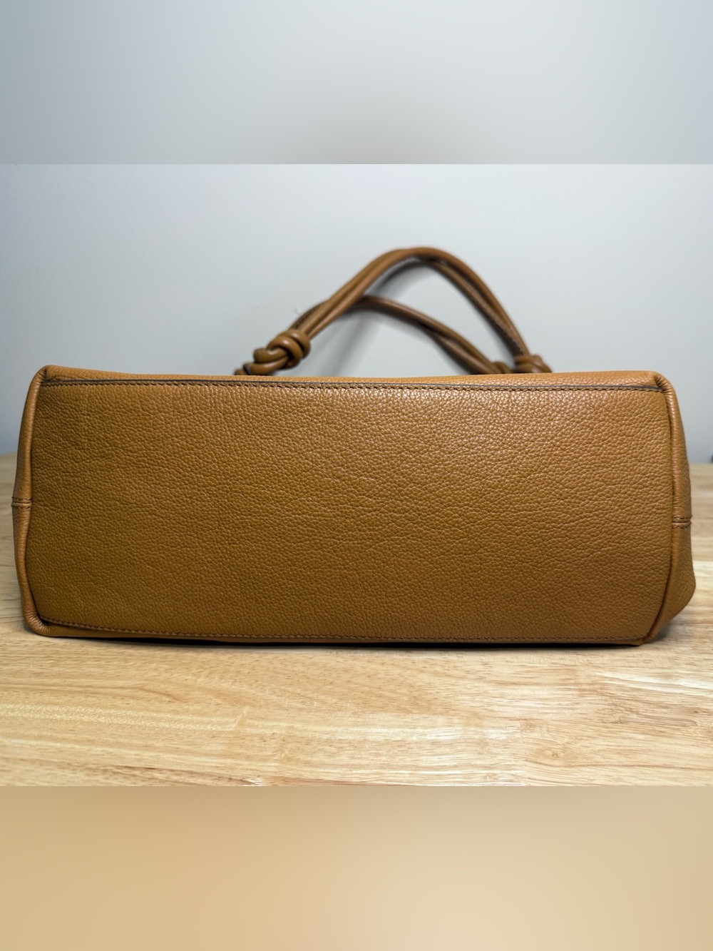 Vince Camuto Aaron Hobo Shoulder Bag Rustic Oak EUC - Picture 6 of 11